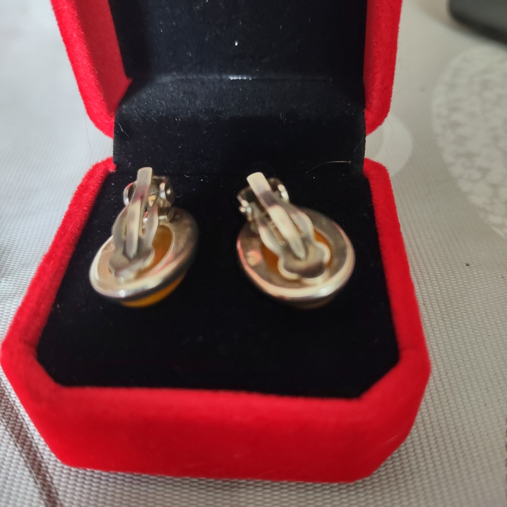 vintage Egg Yolk Baltic Amber Earrings - Sterling Silver - Clip-on - Picture 4 of 16